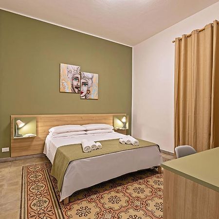 Nearporto Apartment Трапани Екстериор снимка