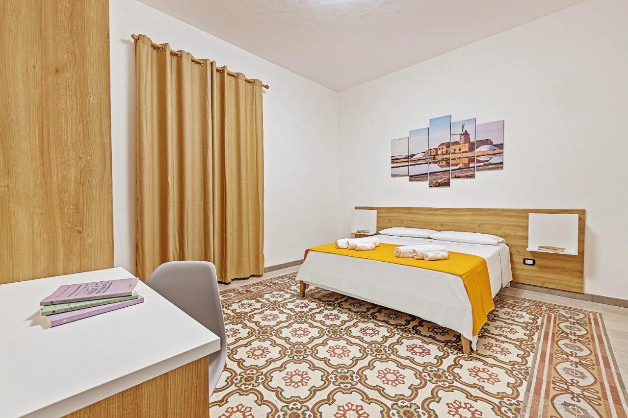 Nearporto Apartment Трапани Екстериор снимка